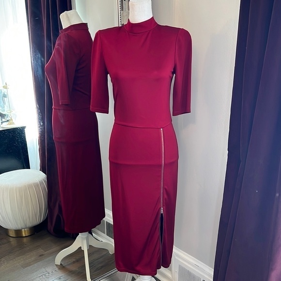 Alice and Olivia Burgundy Bodycon Mock Neck Dress Size 8 - Picture 1 of 14